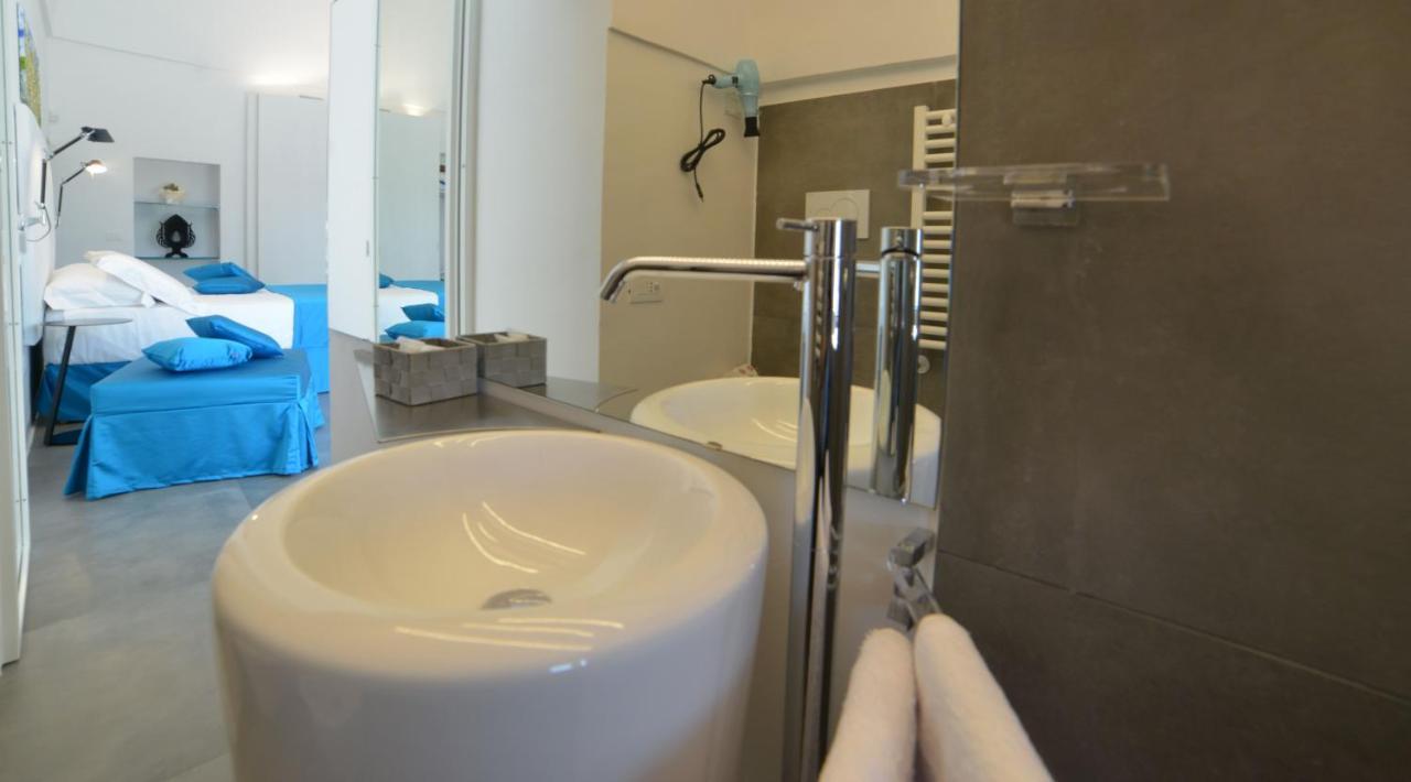 Sunshine Luxury Rooms Ostuni Eksteriør billede