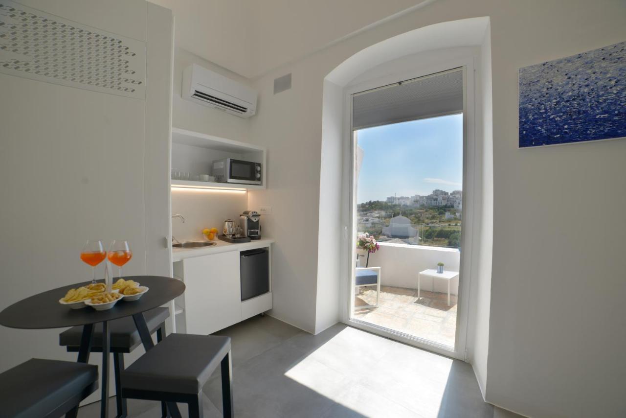 Sunshine Luxury Rooms Ostuni Eksteriør billede
